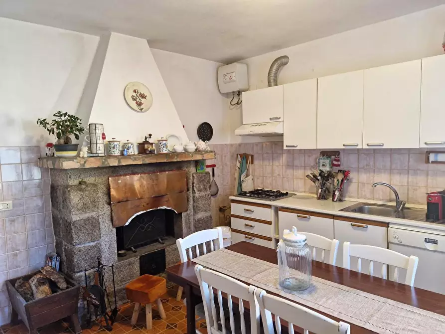 Immagine 3 di Appartamento in vendita  a Rio Marina