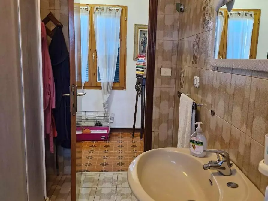 Immagine 14 di Appartamento in vendita  a Rio Marina