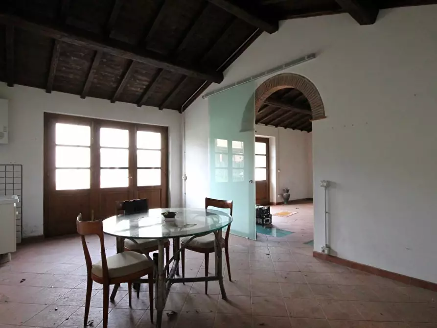 Immagine 35 di Rustico / casale in vendita  a Capannori