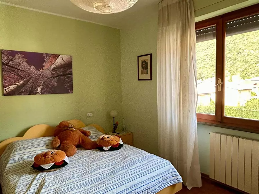 Immagine 12 di Casa trifamiliare in vendita  a Vicopisano