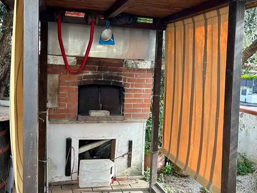 Immagine 22 di Casa trifamiliare in vendita  a Vicopisano