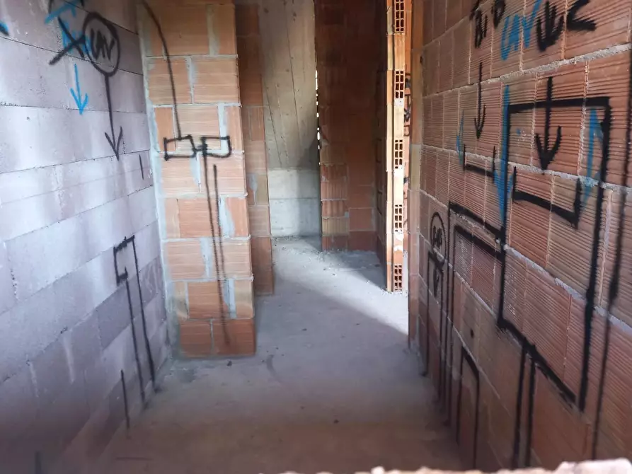 Immagine 14 di Appartamento in vendita  a Pisa