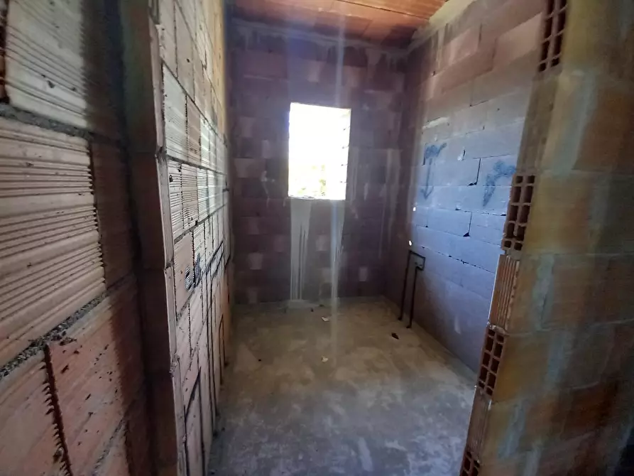 Immagine 21 di Appartamento in vendita  a Pisa