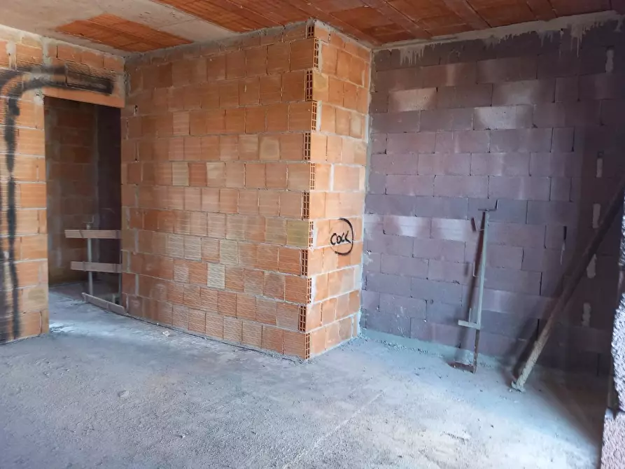 Immagine 7 di Appartamento in vendita  a Pisa