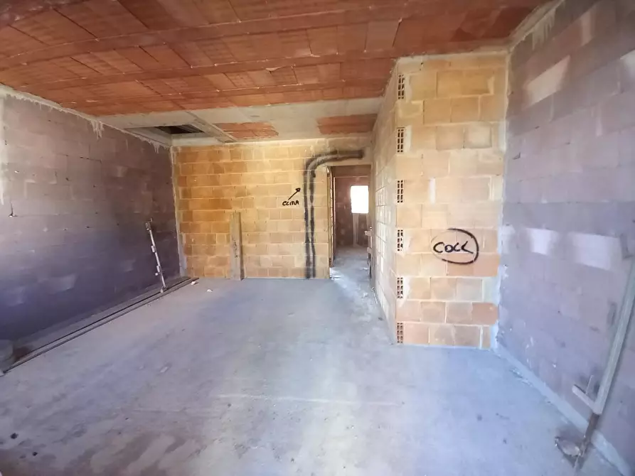 Immagine 5 di Appartamento in vendita  a Pisa