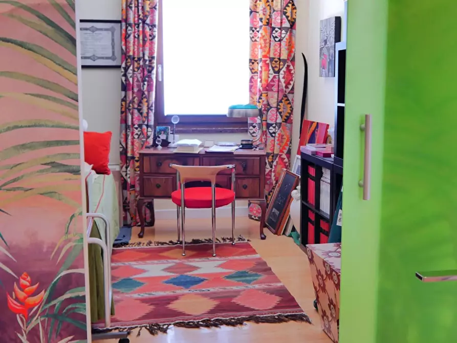 Immagine 188 di Casa colonica in vendita  a Massarosa