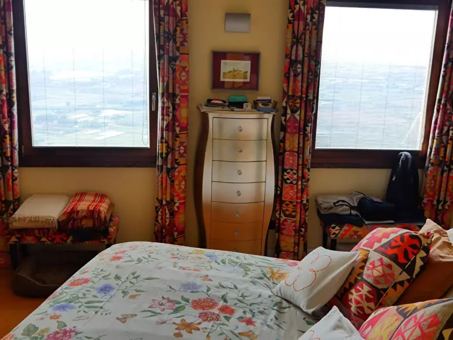 Immagine 184 di Casa colonica in vendita  a Massarosa