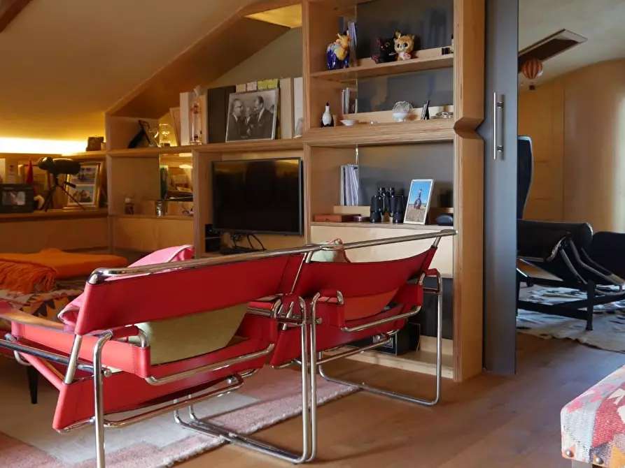 Immagine 128 di Casa colonica in vendita  a Massarosa