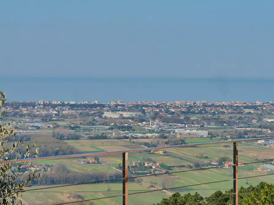 Immagine 26 di Casa colonica in vendita  a Massarosa