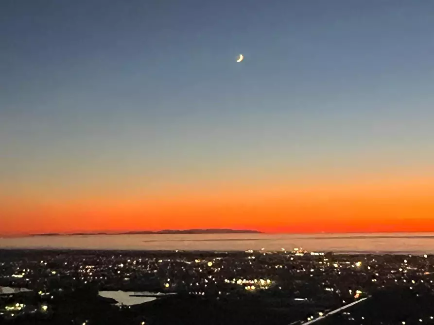 Immagine 173 di Casa colonica in vendita  a Massarosa