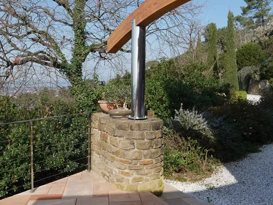 Immagine 14 di Casa colonica in vendita  a Massarosa