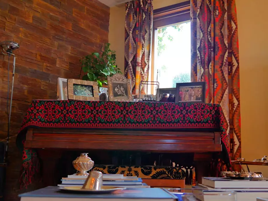 Immagine 108 di Casa colonica in vendita  a Massarosa