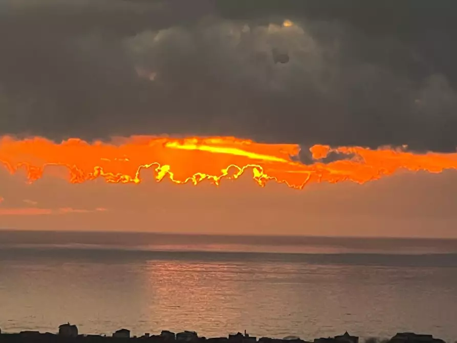 Immagine 169 di Casa colonica in vendita  a Massarosa