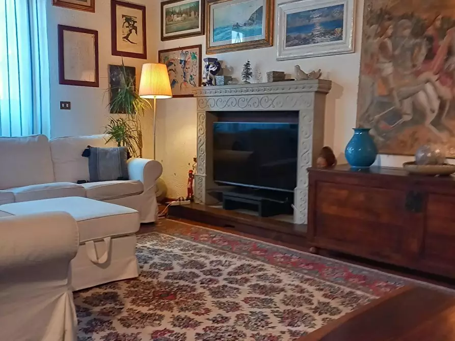 Immagine 16 di Terratetto in affitto  a Forte Dei Marmi