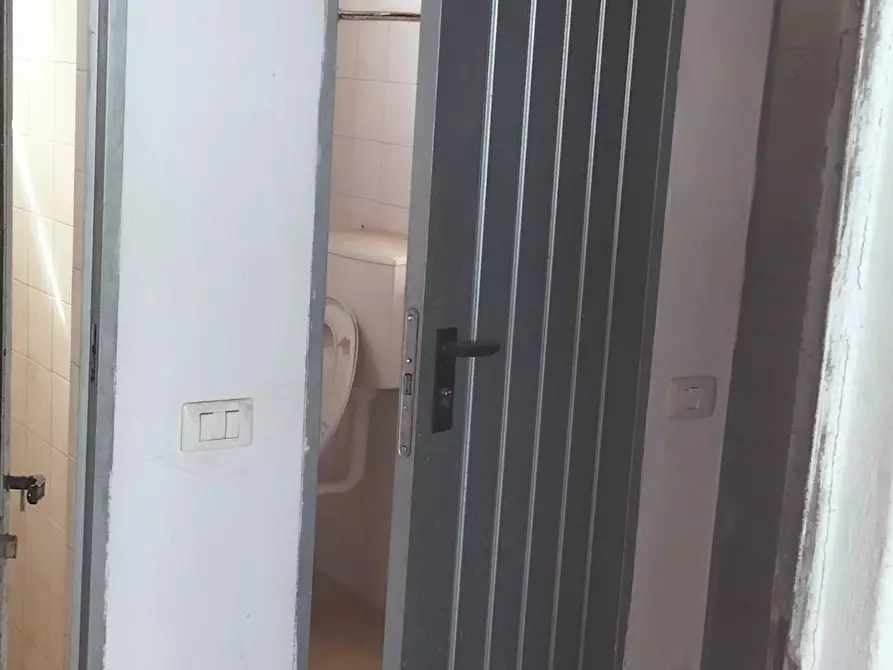 Immagine 11 di Attività artigianale in vendita  a Carmignano