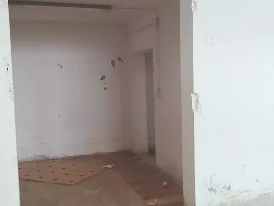 Immagine 14 di Attività artigianale in vendita  a Carmignano