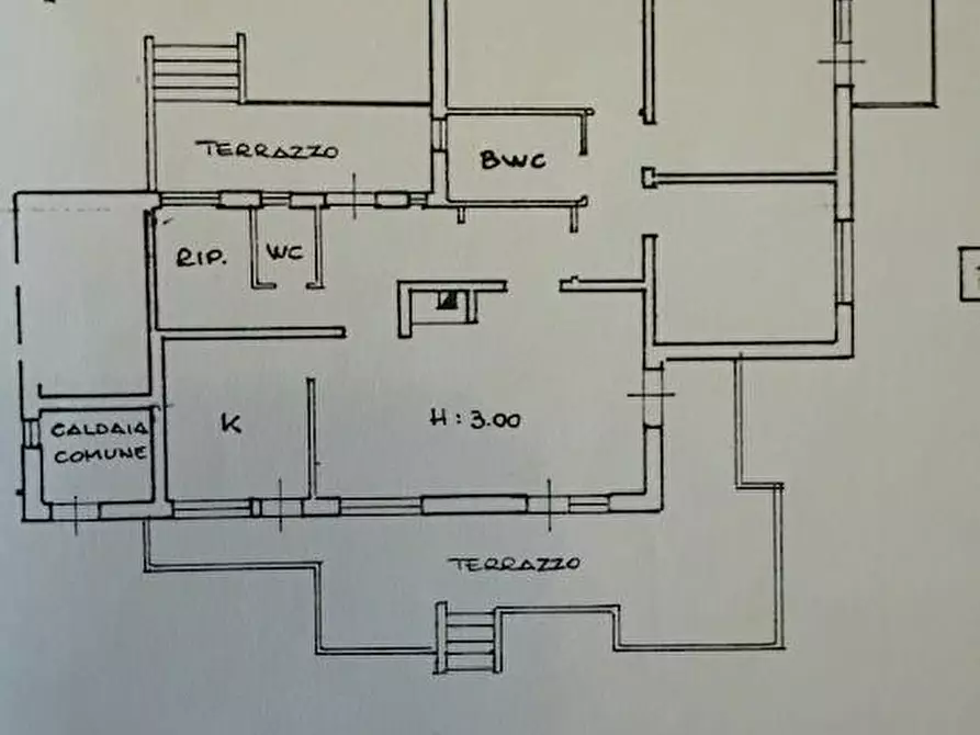 Immagine 25 di Casa bifamiliare in vendita  a Carrara