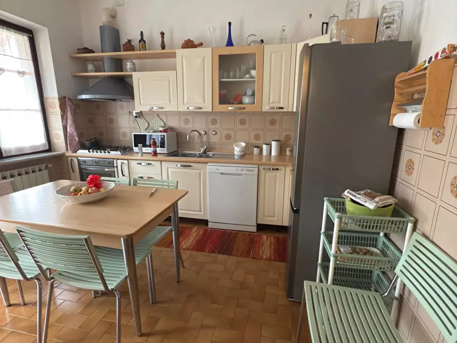 Immagine 7 di Casa bifamiliare in vendita  a Carrara