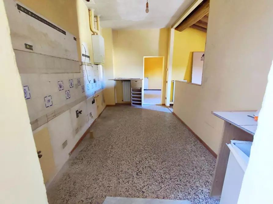 Immagine 4 di Appartamento in vendita  a Peccioli