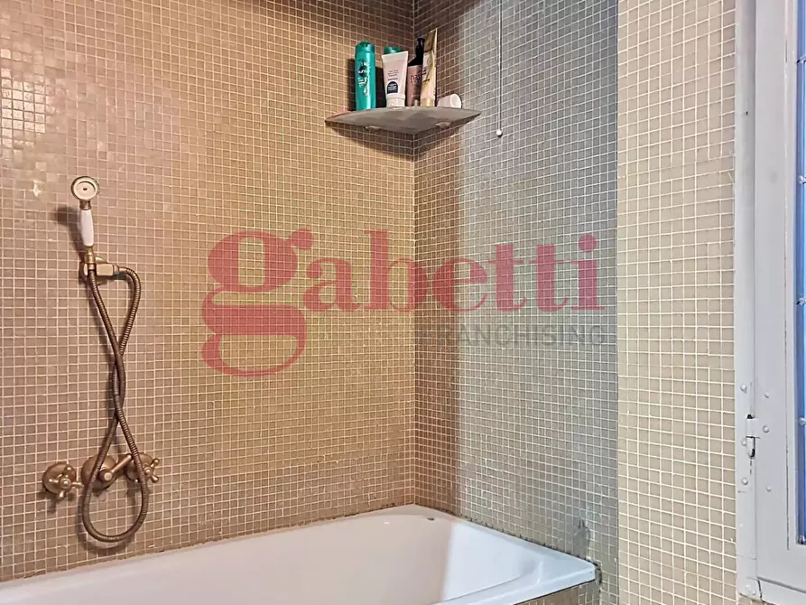 Immagine 34 di Appartamento in vendita  a Pisa