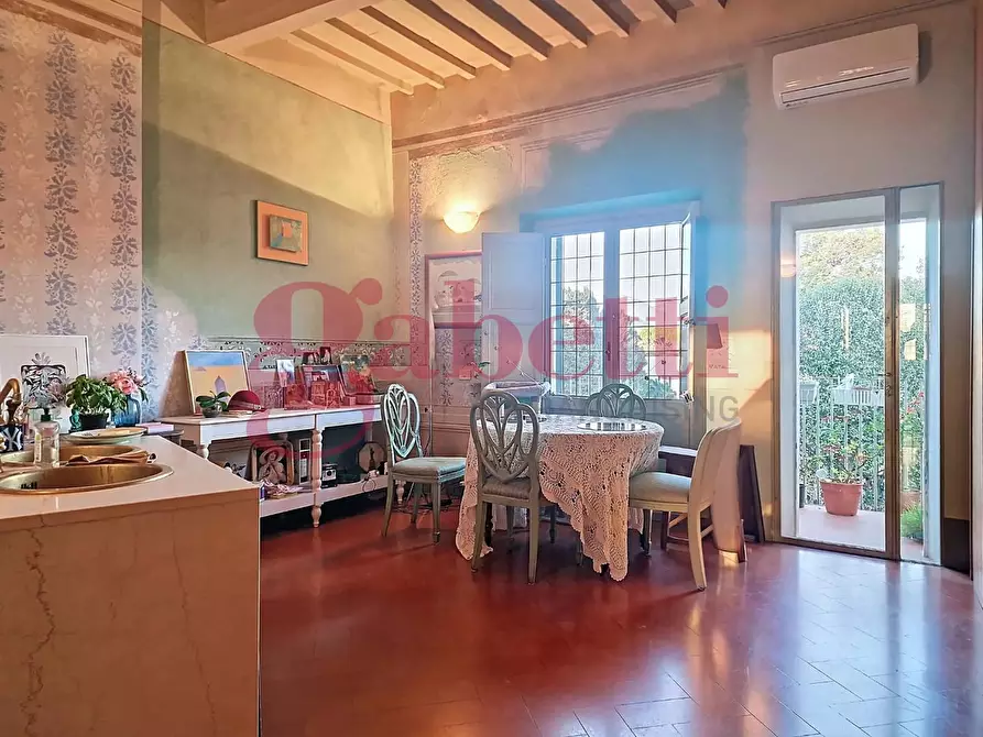 Immagine 10 di Appartamento in vendita  a Pisa