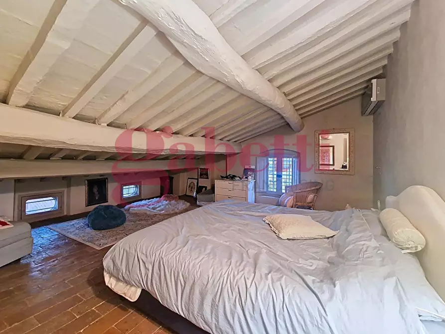 Immagine 46 di Appartamento in vendita  a Pisa