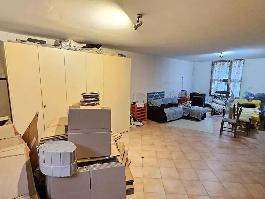 Immagine 23 di Villetta a schiera in vendita  a Massa