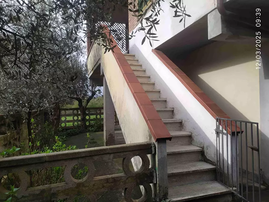 Immagine 10 di Casa bifamiliare in vendita  a Altopascio