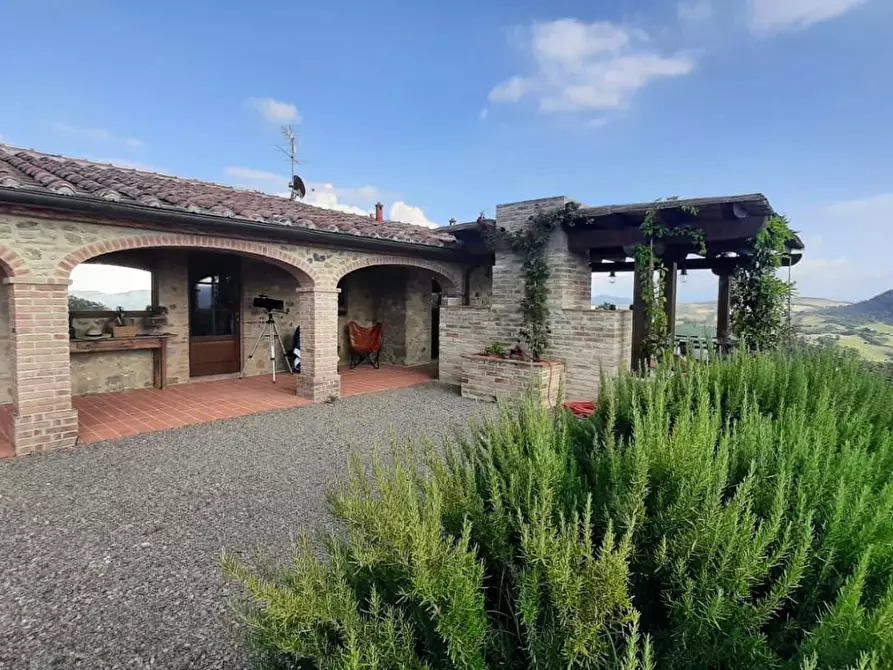 Immagine 3 di Villa in vendita  a Volterra
