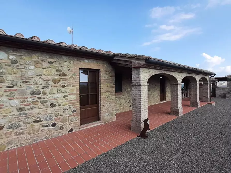 Immagine 19 di Villa in vendita  a Volterra