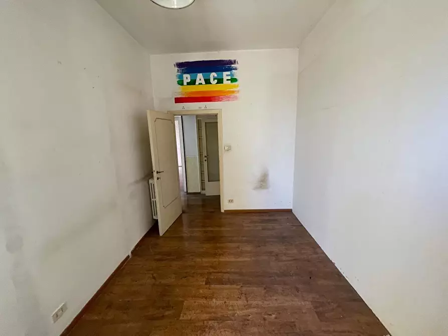 Immagine 45 di Appartamento in vendita  a Siena