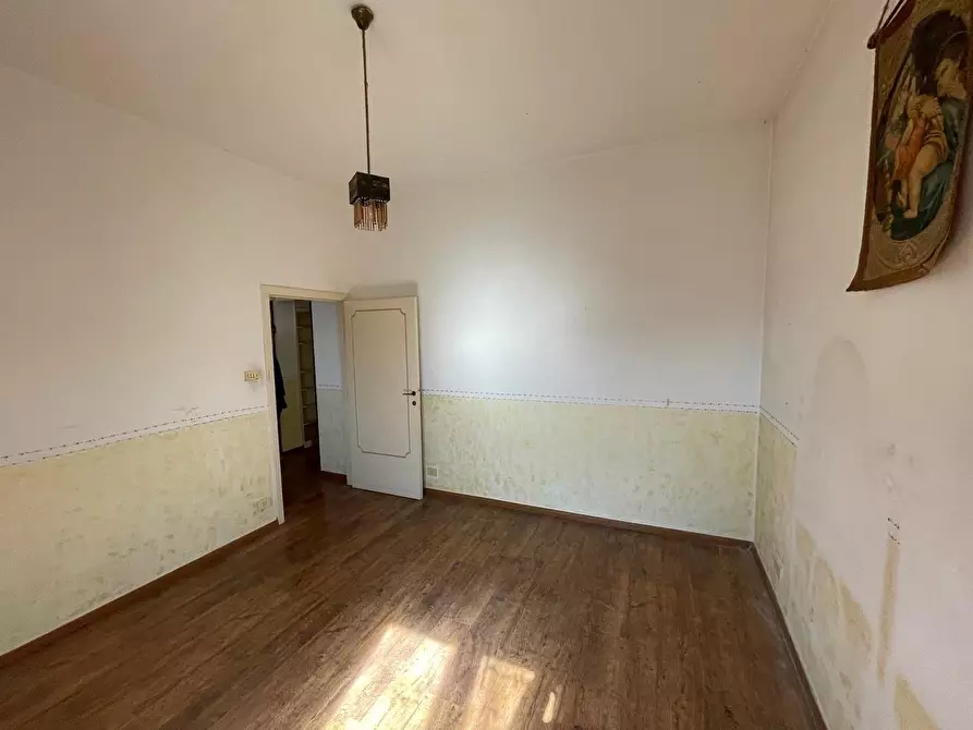 Immagine 40 di Appartamento in vendita  a Siena