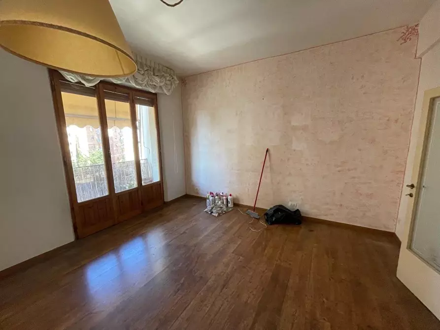 Immagine 6 di Appartamento in vendita  a Siena