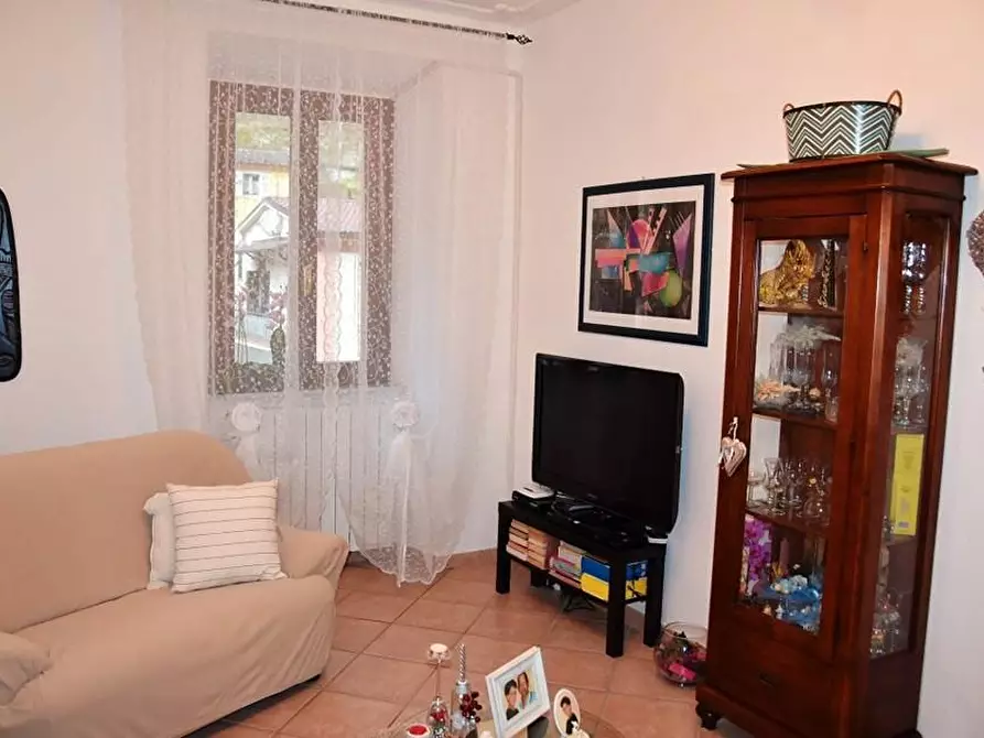 Immagine 8 di Appartamento in vendita  a Massa