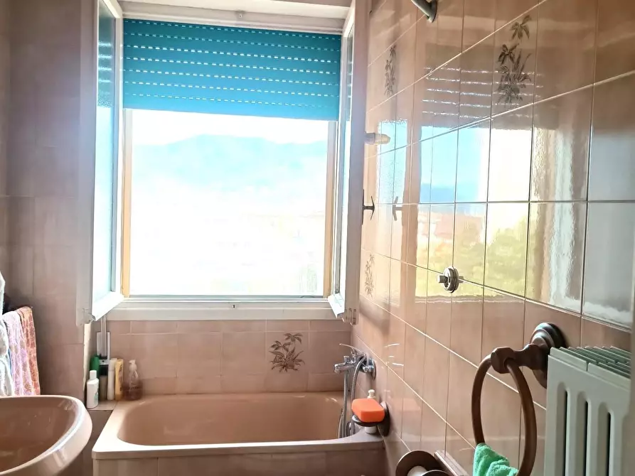 Immagine 17 di Appartamento in vendita  a Barga