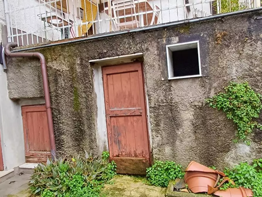 Immagine 29 di Villetta a schiera in vendita  a Massa