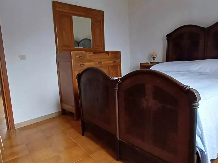 Immagine 20 di Villetta a schiera in vendita  a Massa