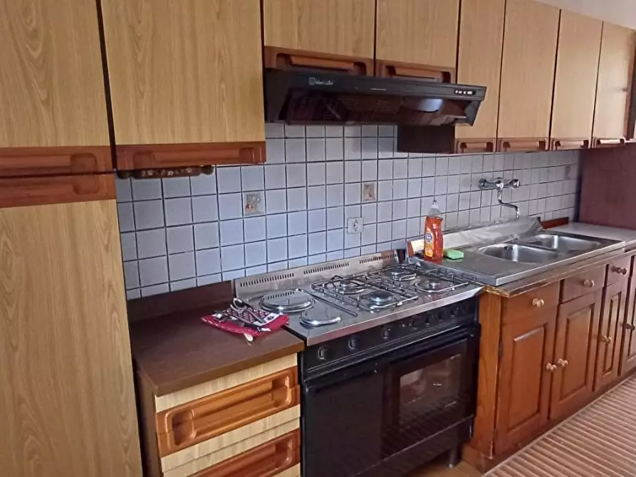 Immagine 8 di Villetta a schiera in vendita  a Massa