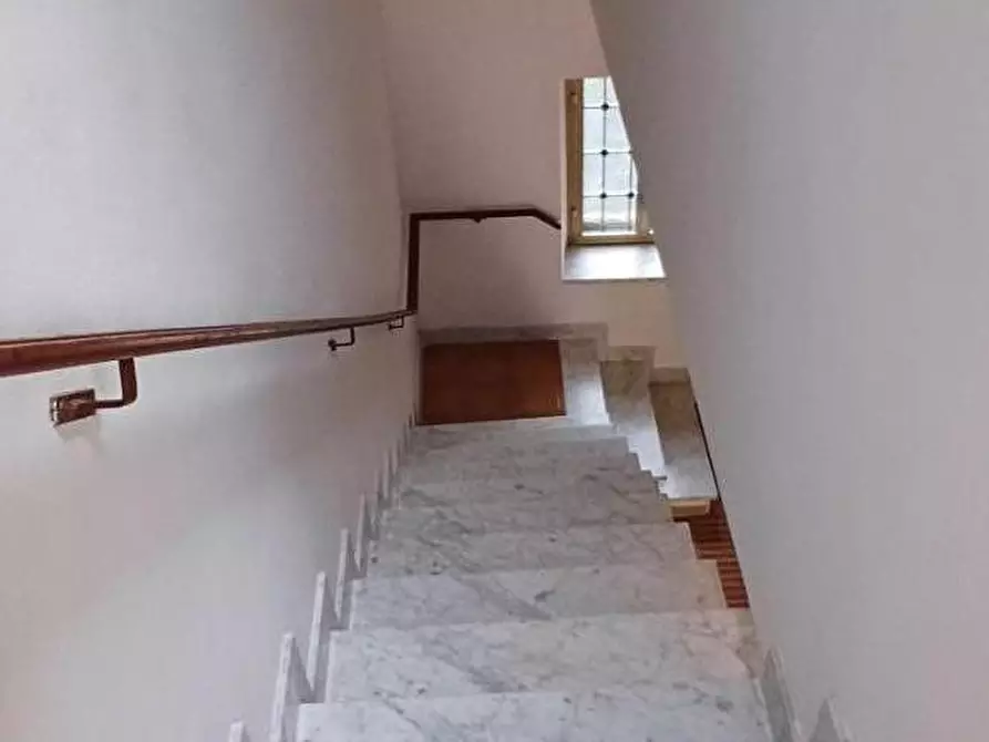 Immagine 17 di Villetta a schiera in vendita  a Massa