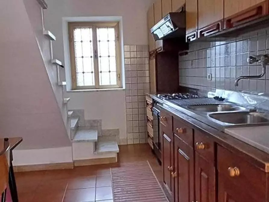 Immagine 6 di Villetta a schiera in vendita  a Massa