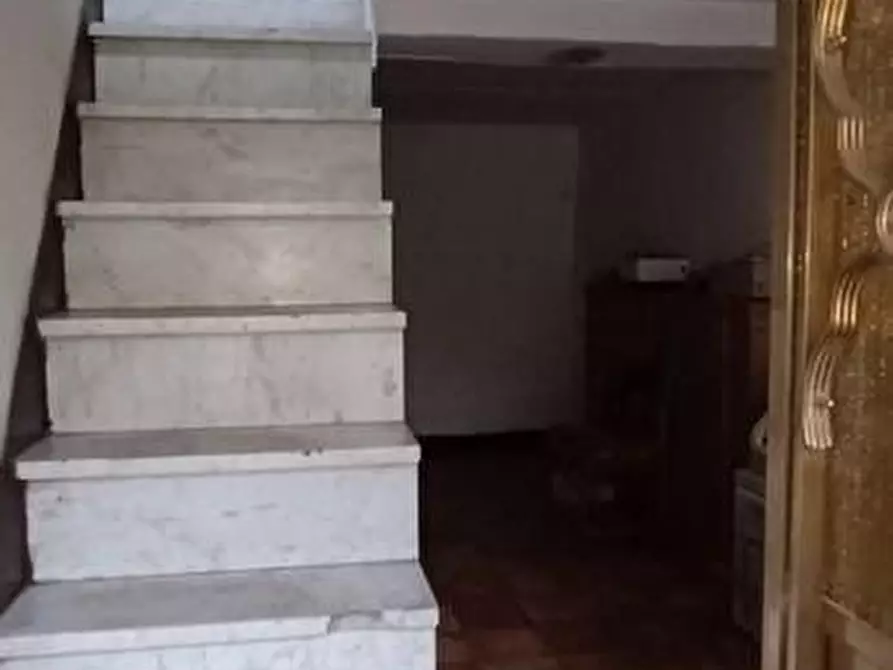 Immagine 3 di Casa semindipendente in vendita  a Carrara