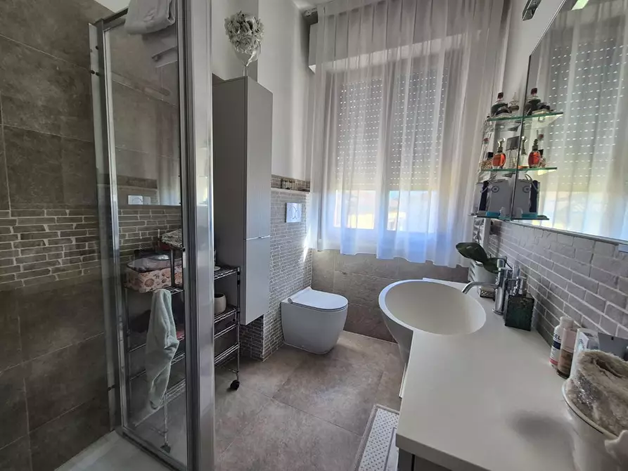 Immagine 6 di Appartamento in vendita  a Santa Croce Sull'arno