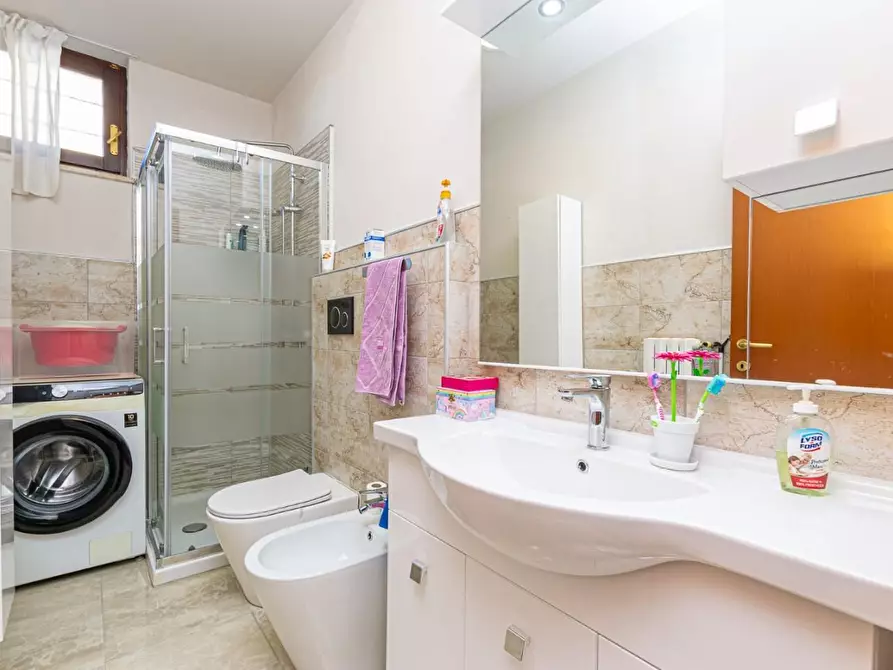 Immagine 29 di Appartamento in vendita  a Pontedera