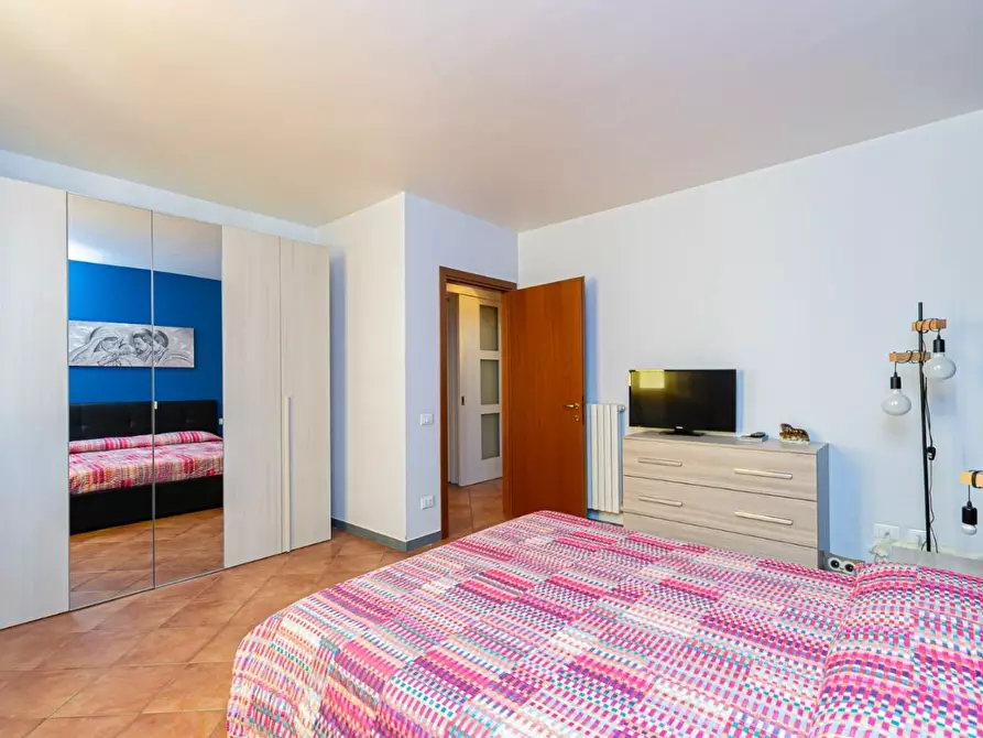 Immagine 31 di Appartamento in vendita  a Pontedera