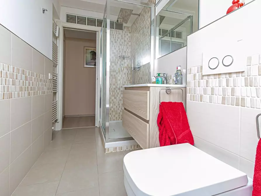 Immagine 39 di Appartamento in vendita  a Pontedera