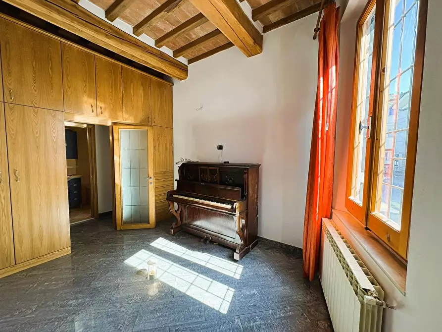 Immagine 41 di Appartamento in vendita  a Empoli