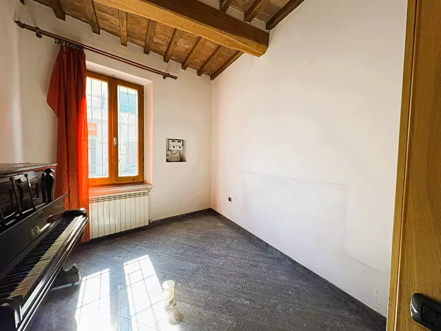 Immagine 40 di Appartamento in vendita  a Empoli