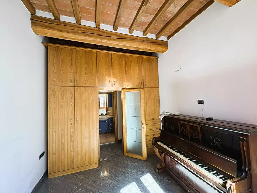 Immagine 42 di Appartamento in vendita  a Empoli