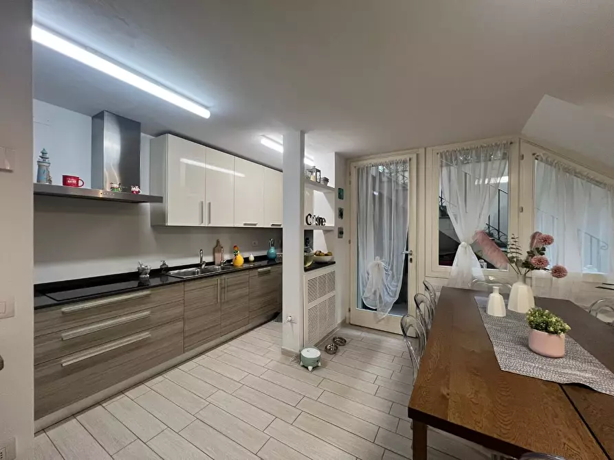 Immagine 43 di Appartamento in vendita  a Empoli