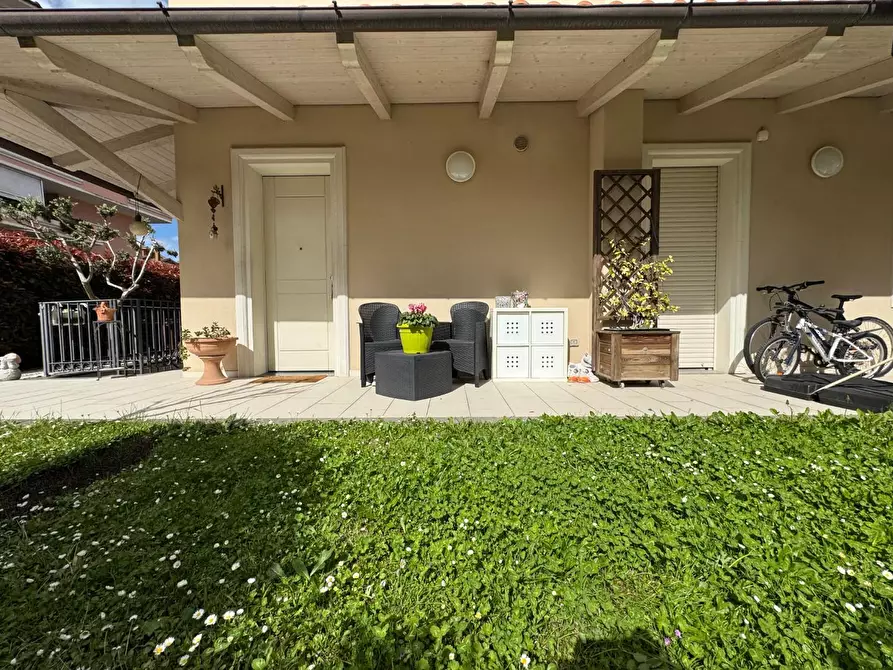 Immagine 17 di Appartamento in vendita  a Empoli